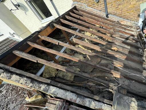 Dereham Roofing Services 16 This is a photo of a roof needing repairs in Dereham